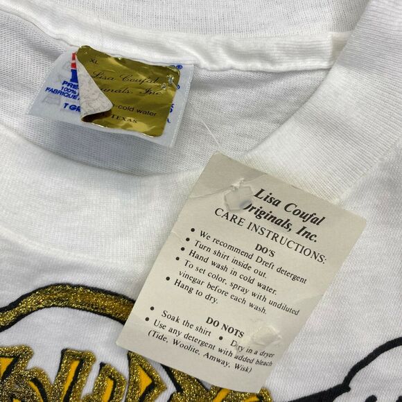 Vintage Lisa Coufal Top XL Unisex Womens USA Patriotic Painted 90s T-Shirt NOS - Picture 5 of 6